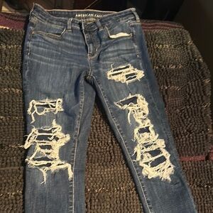 American Eagle Outfitters Women's Blue Distressed Jeans
